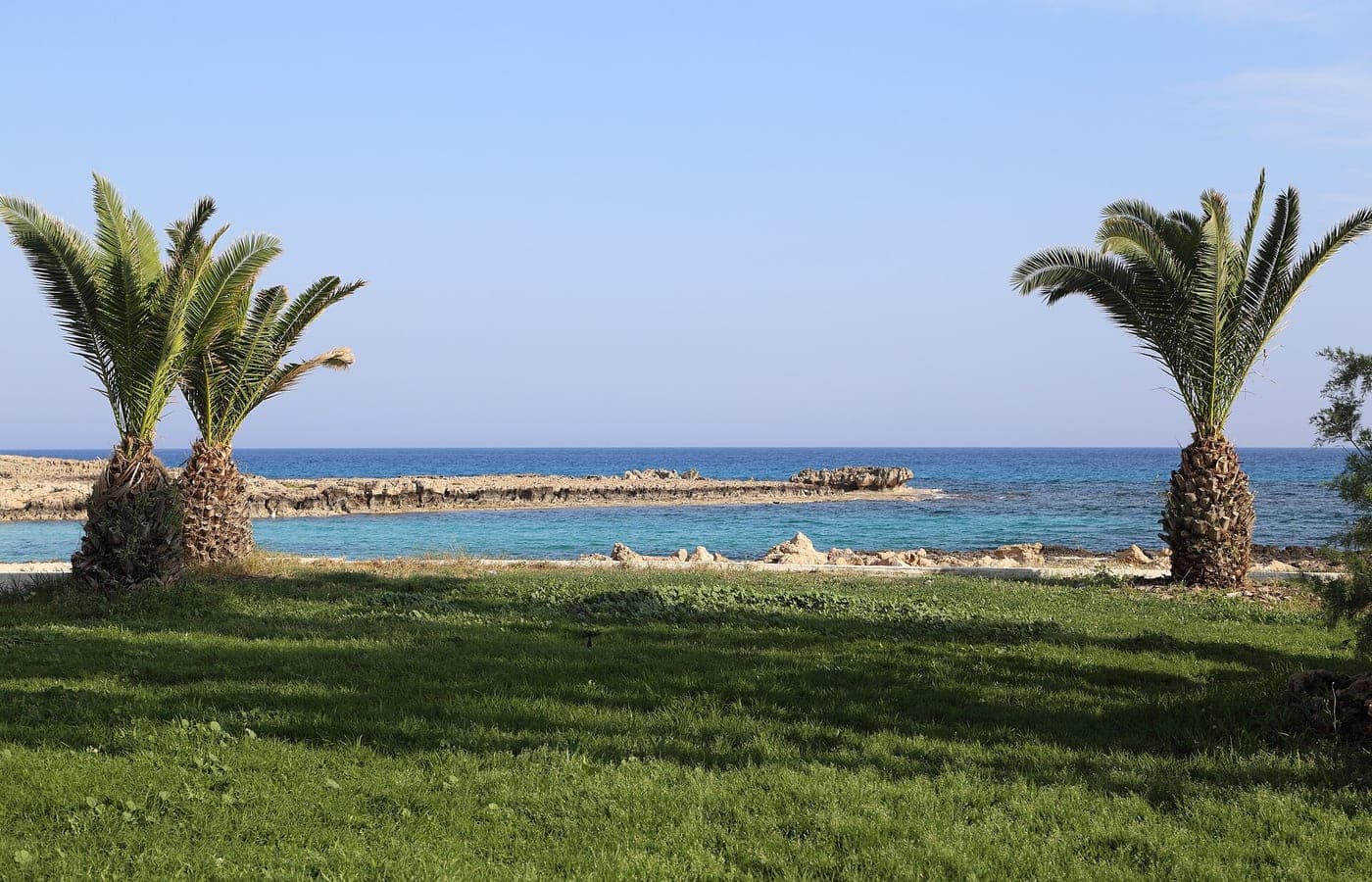 Ayia Napa guide: beaches, the monastery, sea caves and transfers