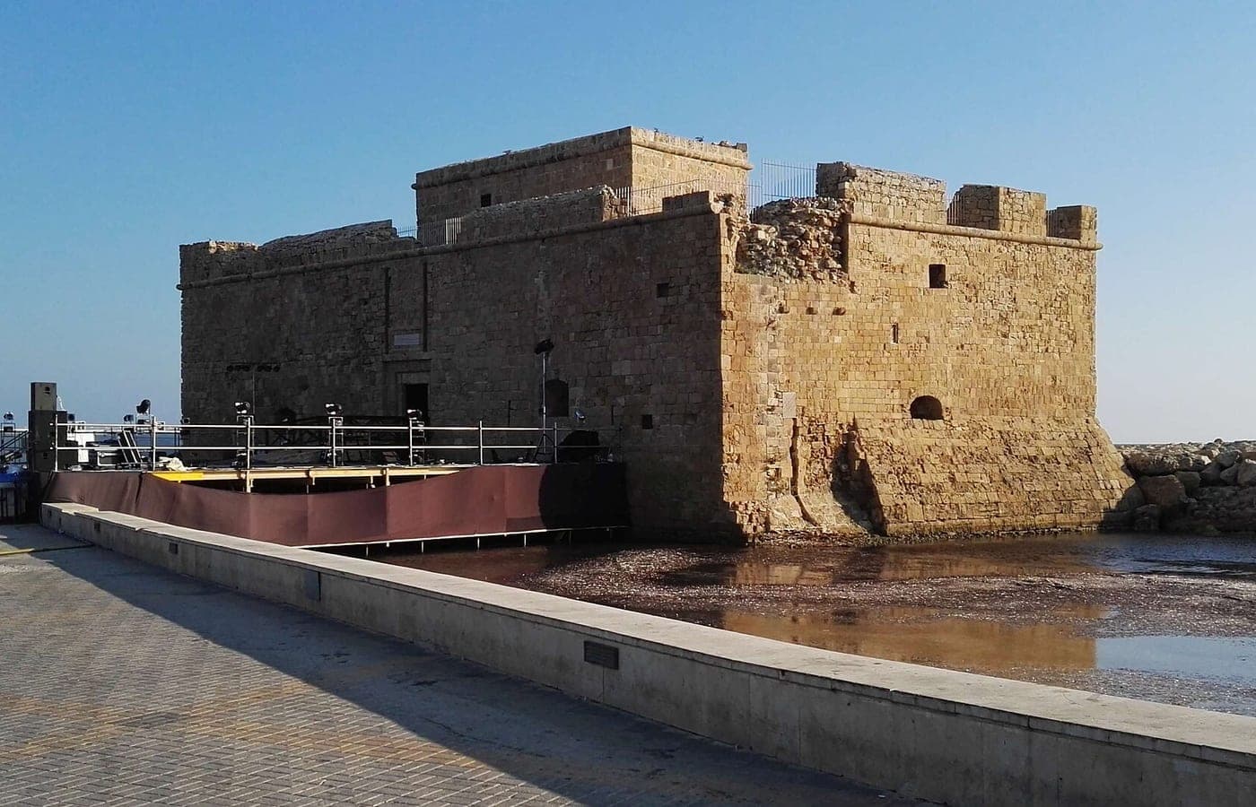 Paphos travel guide: what to see, how to get there and what a taxi costs
